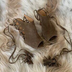 Banana Republic Hello Sole Mate open-toe suede leather booties size 7.5